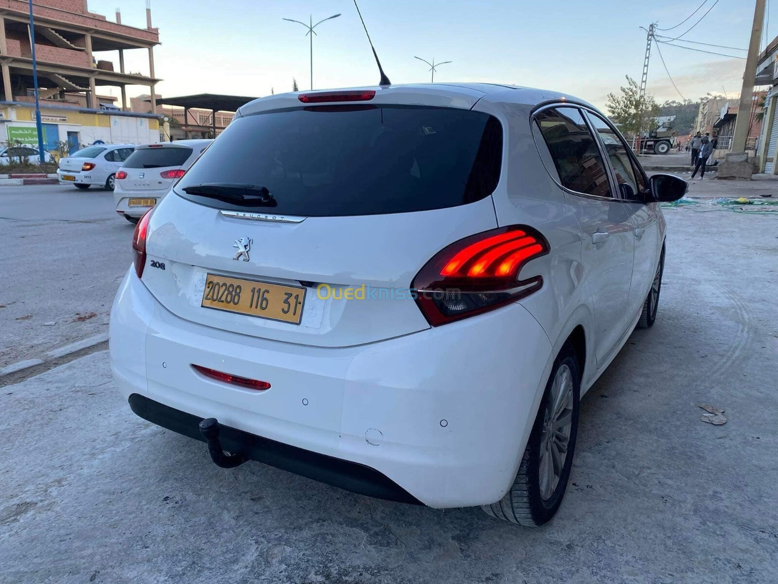 Peugeot 208 2016 Allure Facelift