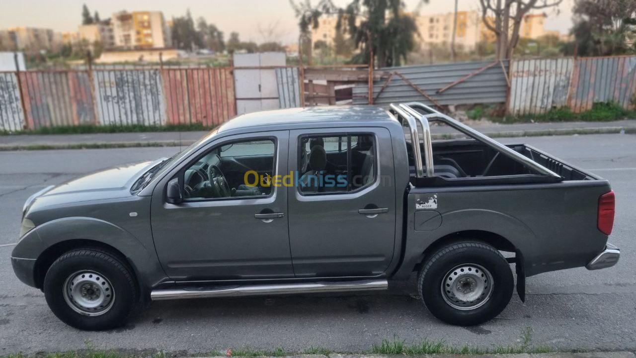 Nissan Navara 2010 Elegance 4x4