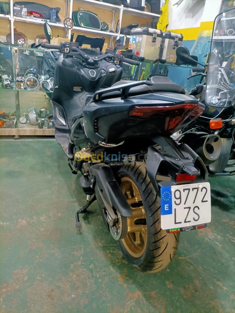 Yamaha Tmax tec max560 2022