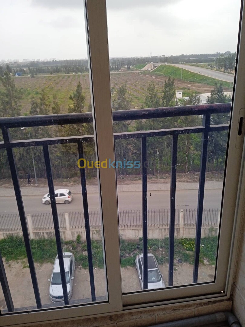 Location Appartement F3 Alger Les eucalyptus