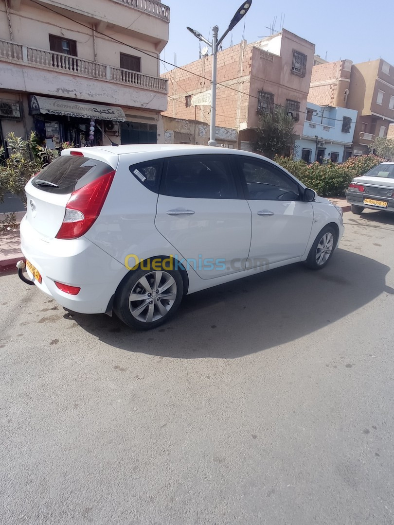 Hyundai Accent RB  5 portes 2018 