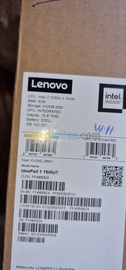 Lenovo ideapad - i7 12em 8gb 512 SSD (peu utilisé avec emballage )