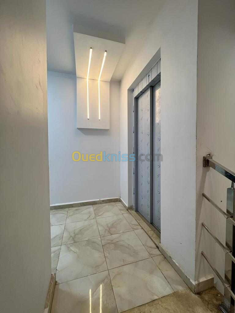 Vente Appartement F3 Alger Bordj el kiffan