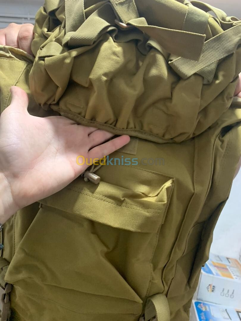 Sac à dos Randonnée professionnel en toile de Camouflage étanche à double épaule 90 L  kaki