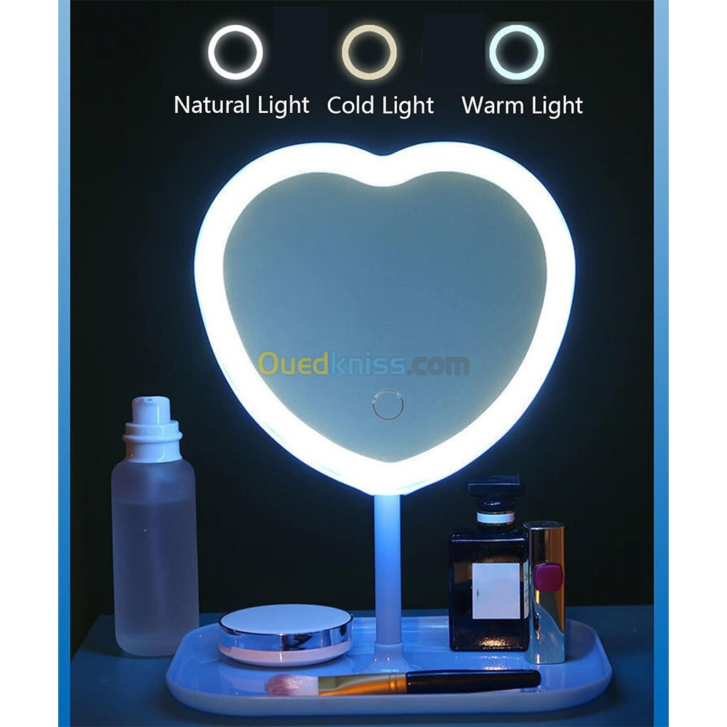 Miroir cosmétique avec lumière LED en forme de cœur Rechargeable