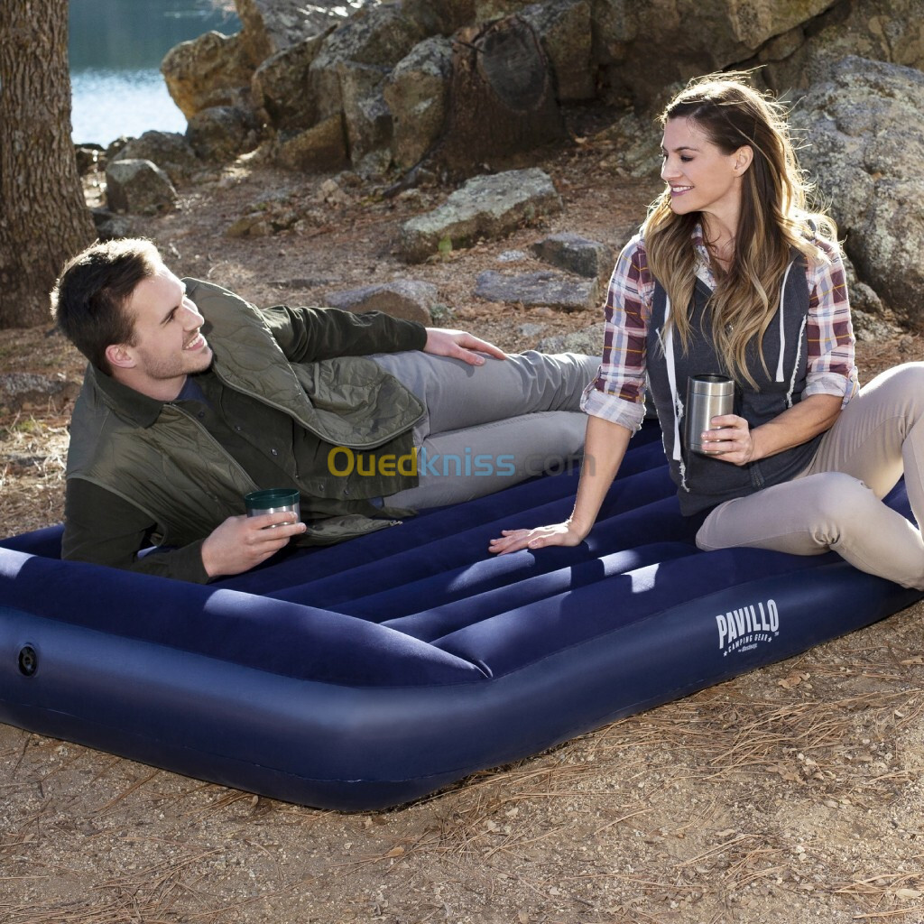 Matelas Gonflable 2 Places 191 x 137 x 30 cm Avec Oreiller intégré Bestway 67681