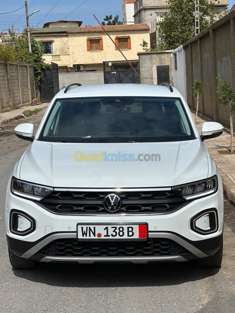 Volkswagen T-Roc 2022 Life