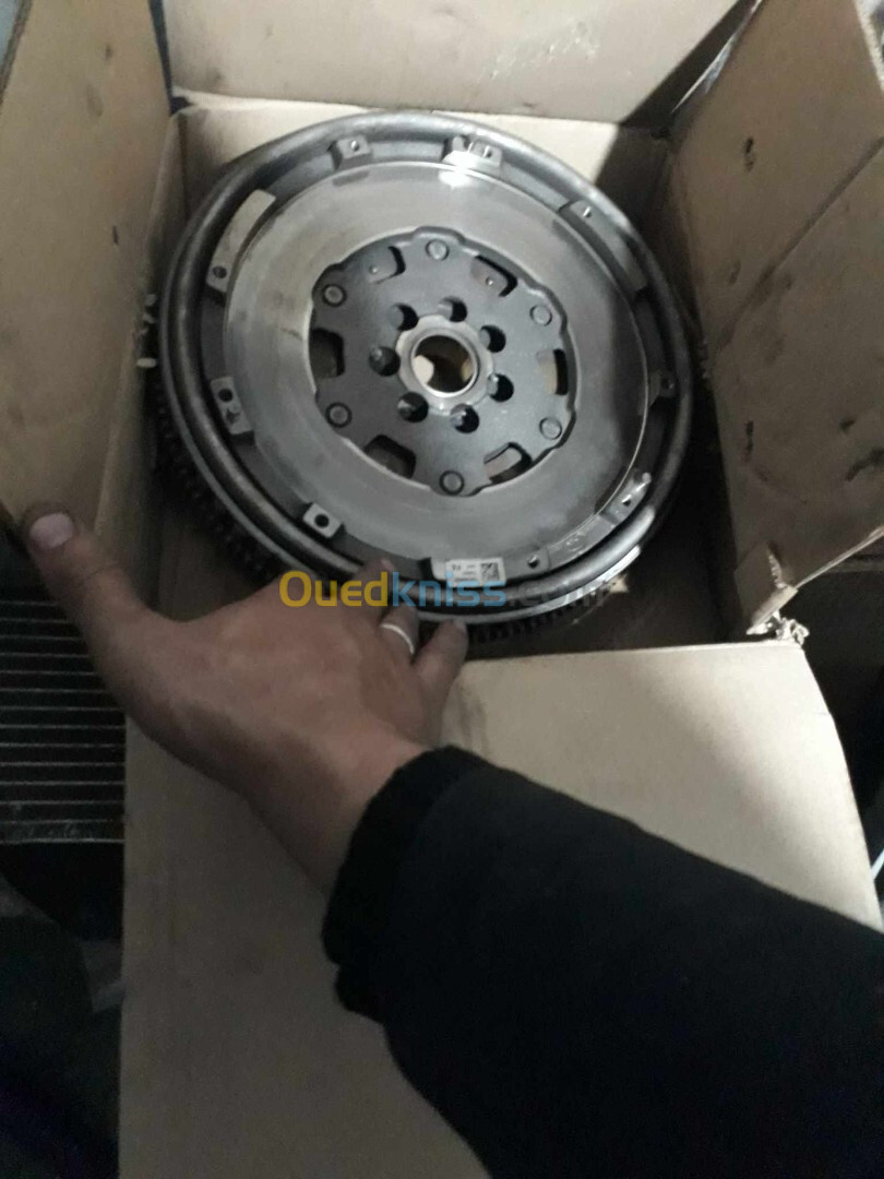 Volon moteur clio 4 gt line