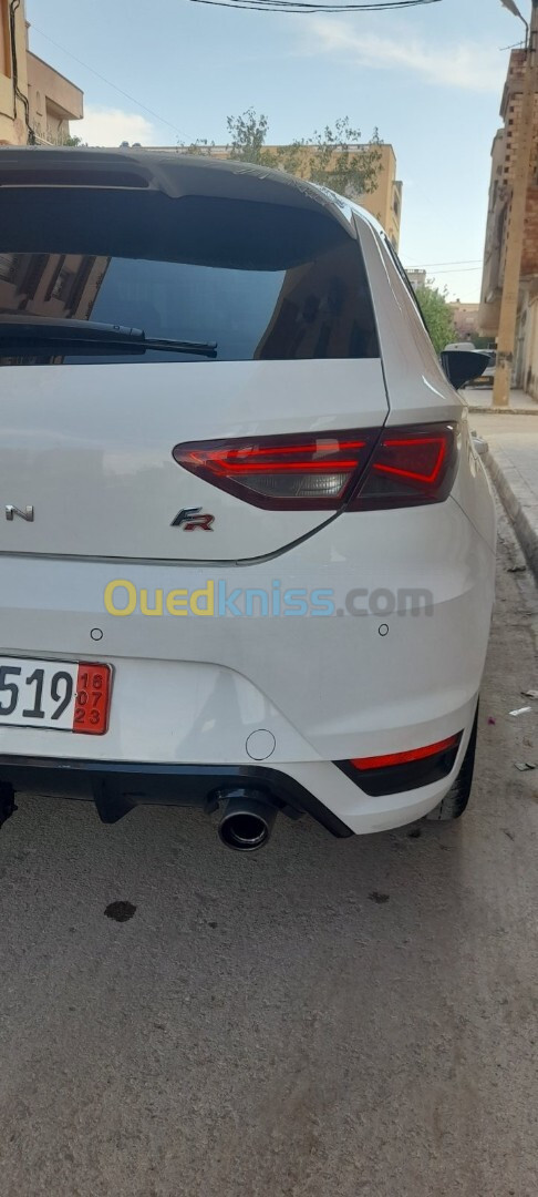 Seat Leon 2015 LINEA R+