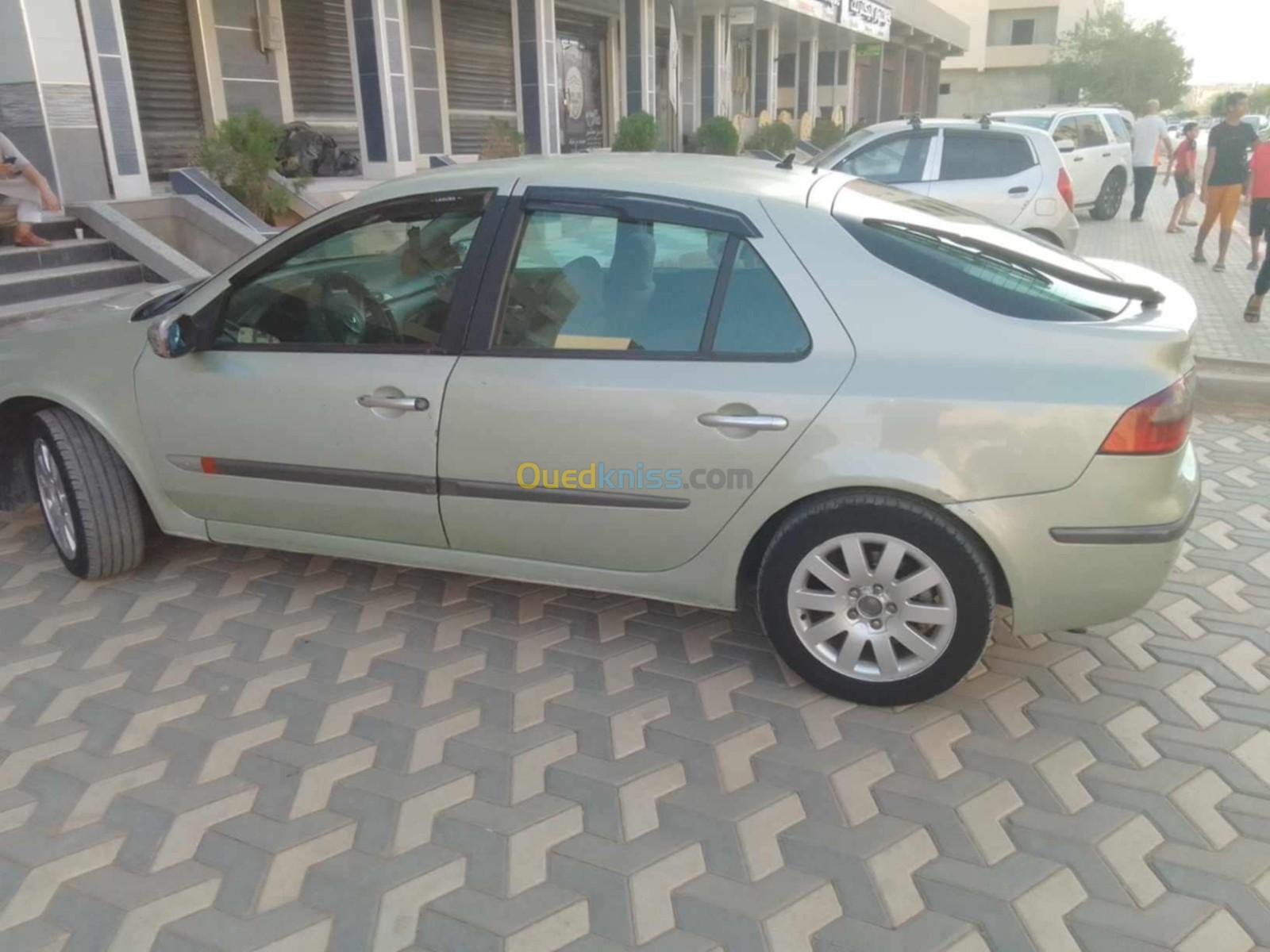 Renault Laguna 2 2001 لاتوت 6 فيتاس