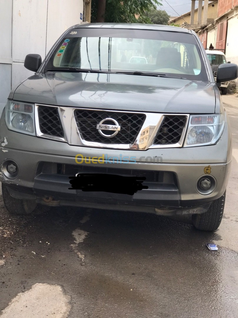 Suzuki Navara 2011 Navara