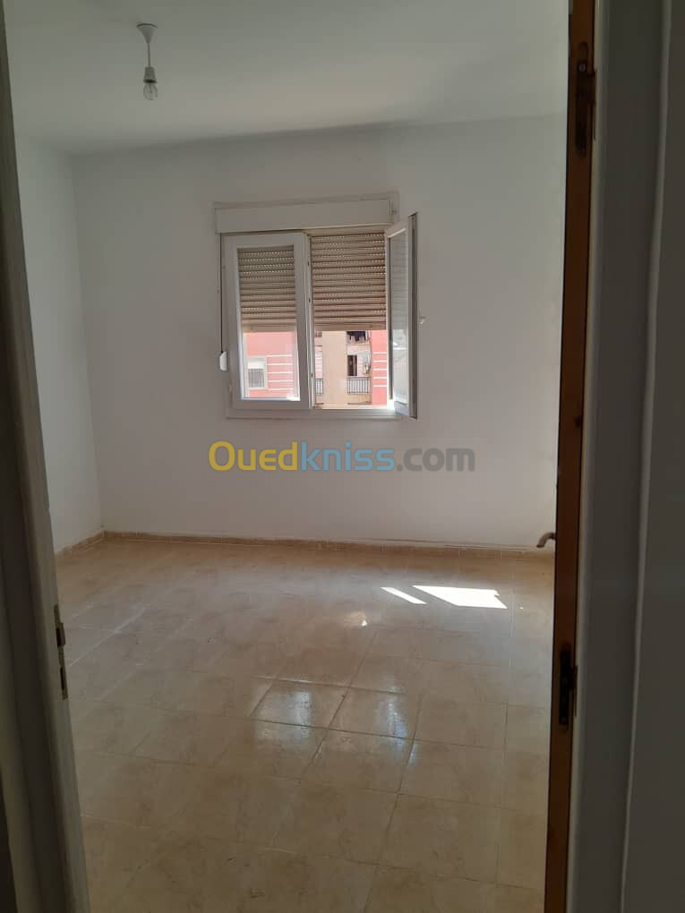 Vente Appartement F3 Alger Zeralda