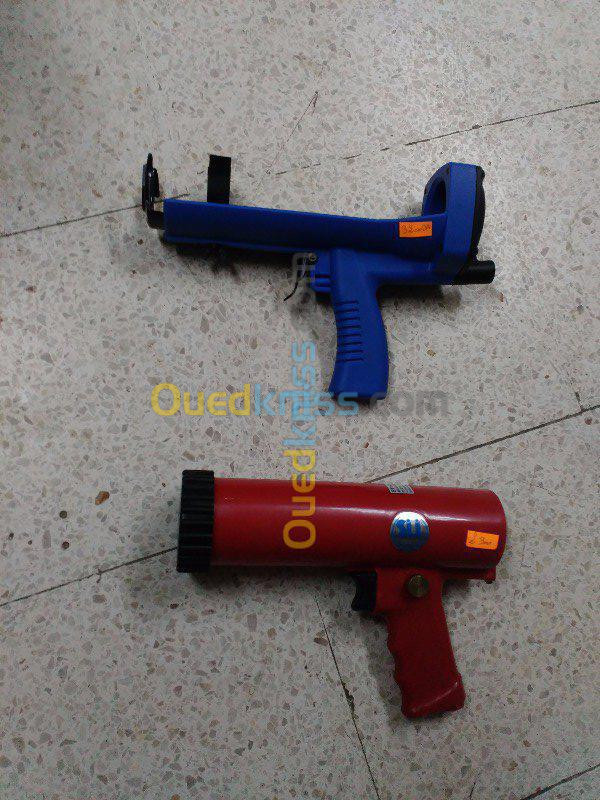 PISTOLET SILICONE PNEUMATIQUE 