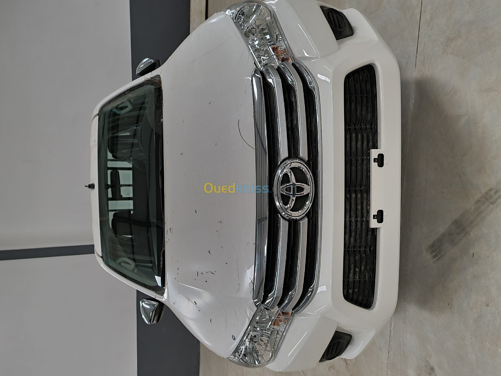 Toyota HILUX 2024 سلوقية