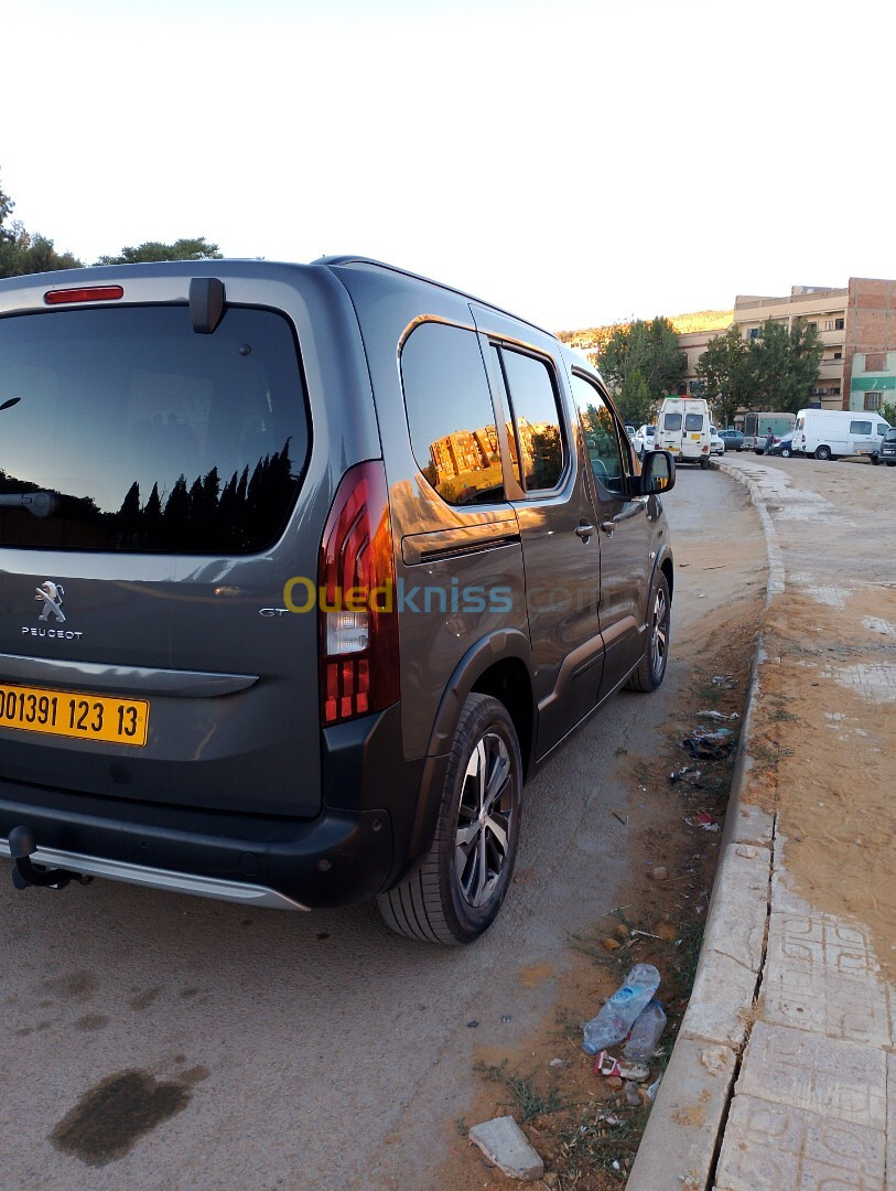 Peugeot Refter 2023 GT