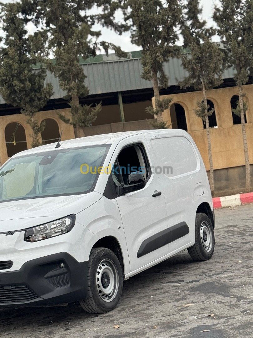 Fiat Doblo 2024 جديد