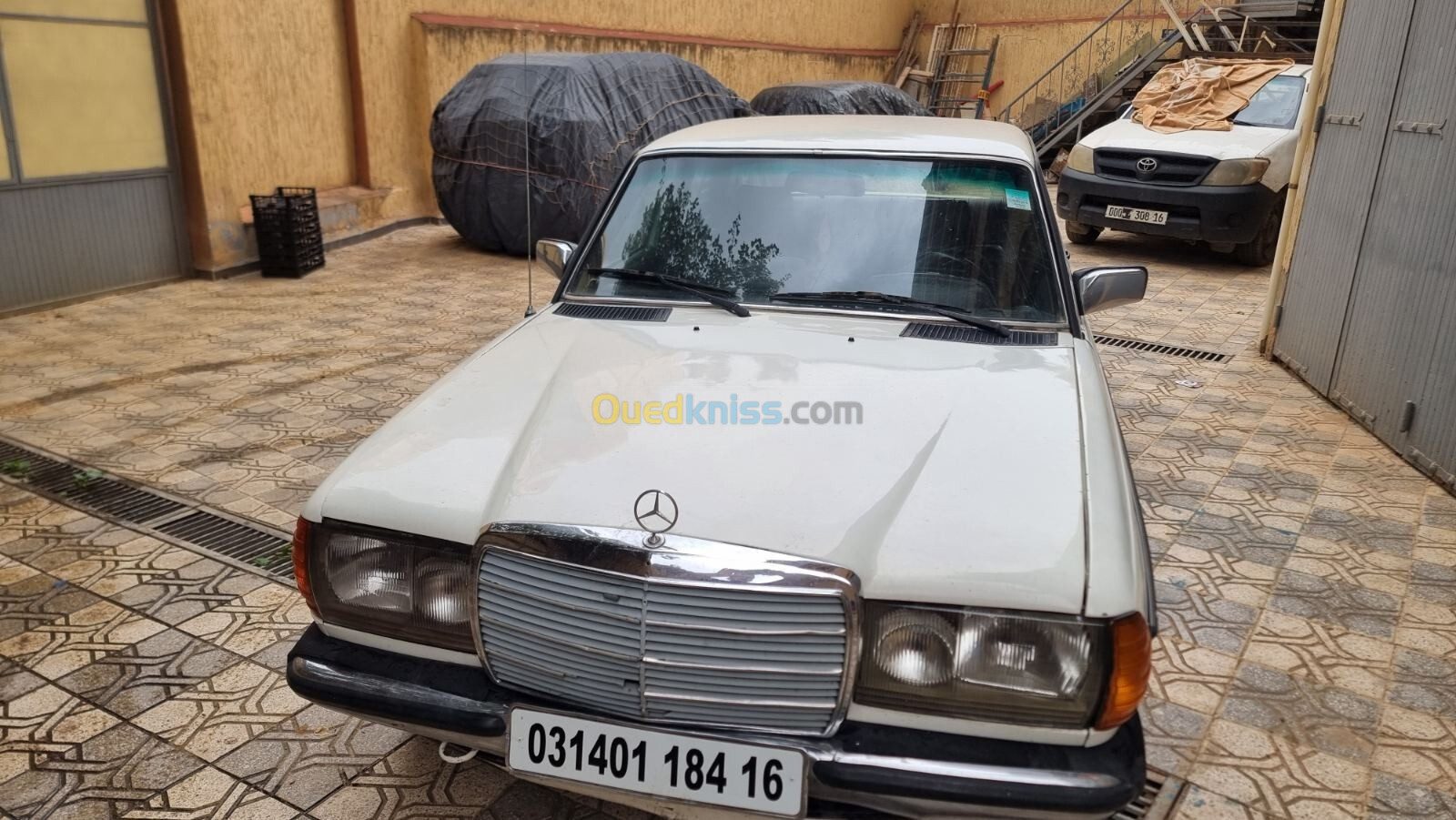 Mercedes 300D 1984 300D