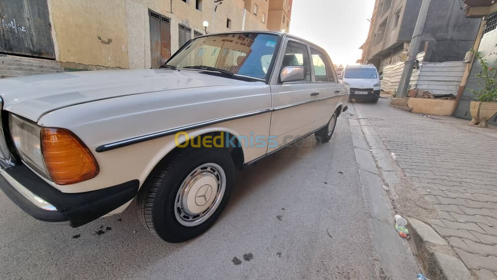 Mercedes 300D 1984 300D