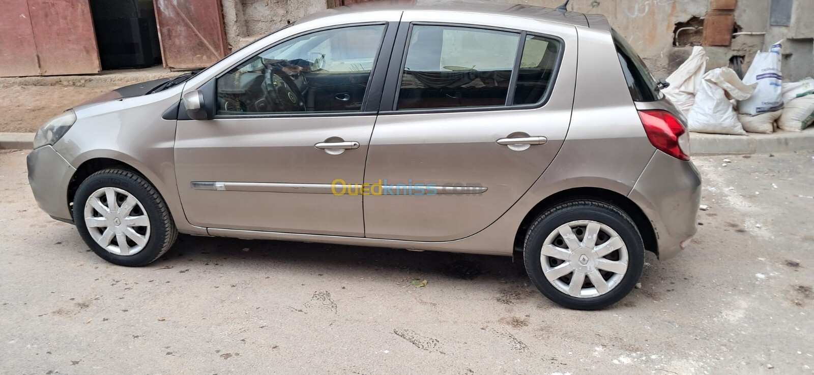 Renault Clio 3 2012 Exception