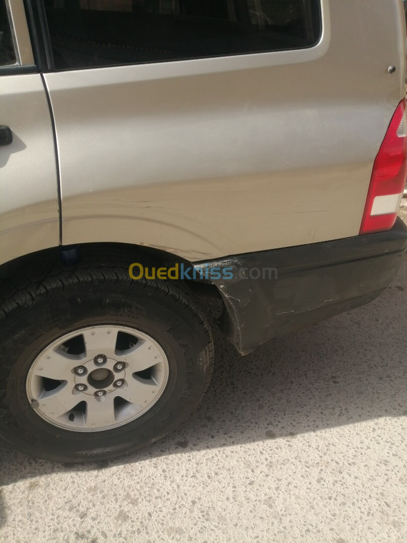 Mitsubishi Pajero long 2006 Baze clim