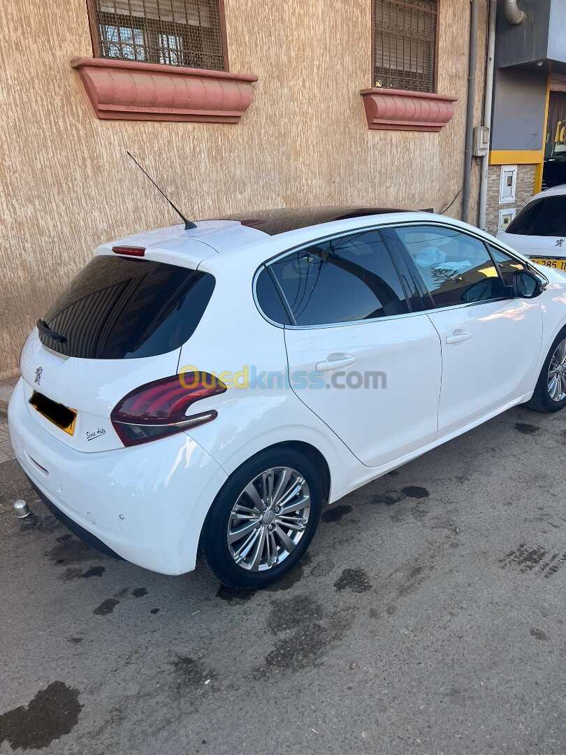 Peugeot 208 2018 Allure Facelift