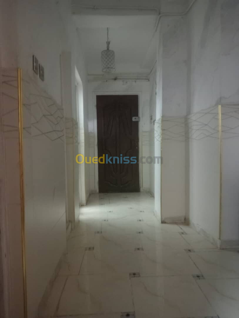 Vente Appartement F3 Saïda Saida