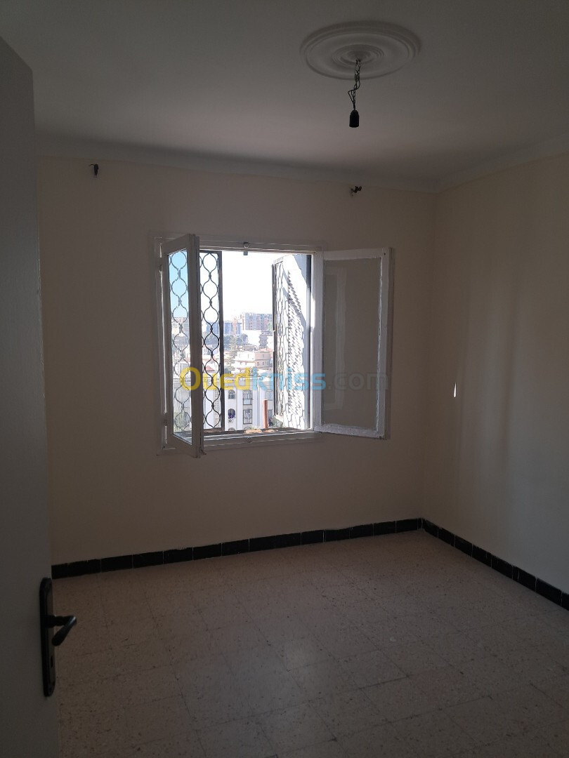 Location Appartement F3 Alger Birkhadem