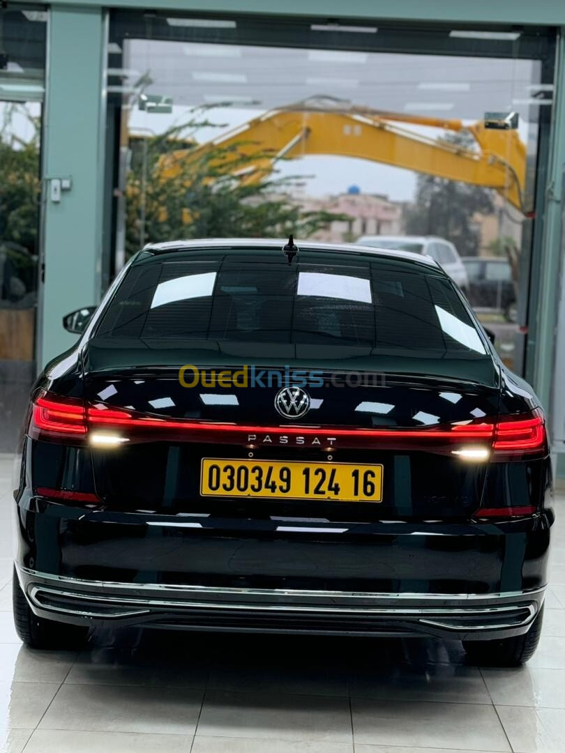 Volkswagen Passat 2024 