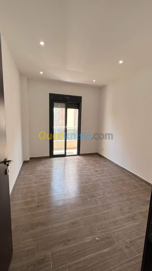 Vente Appartement F1 Oran Bir el djir