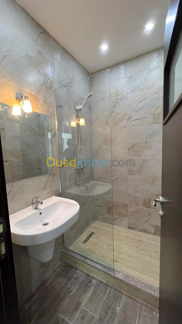 Vente Appartement F1 Oran Bir el djir