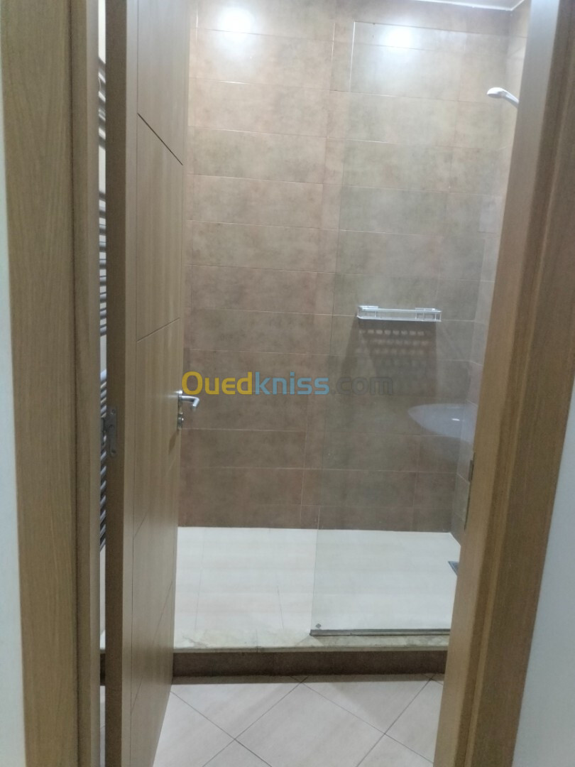 Vente Appartement F1 Oran Oran