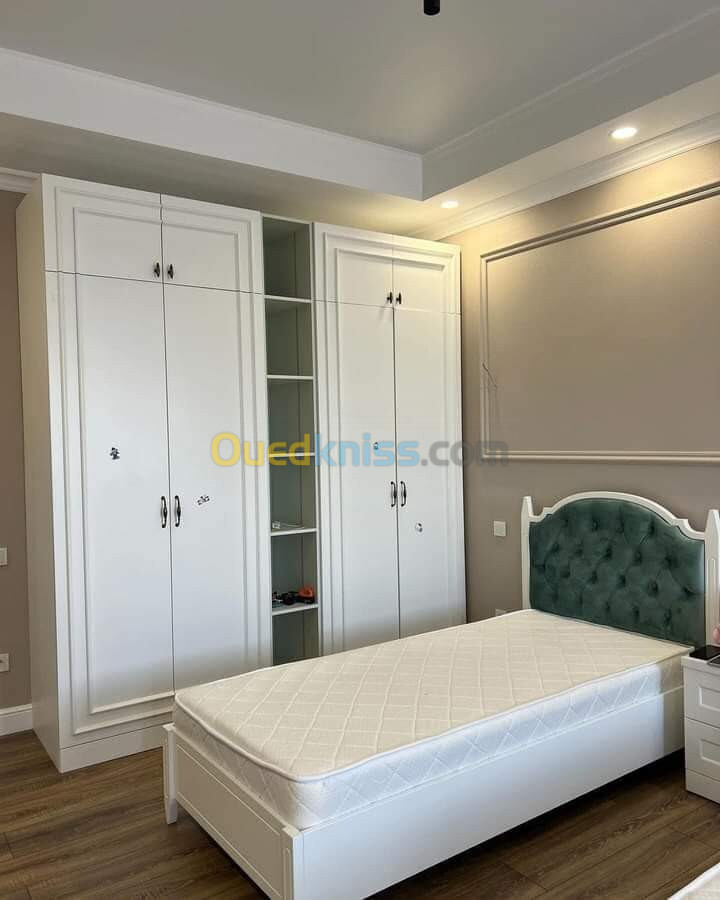 Chambre pour adultes   Chambre d'enfants