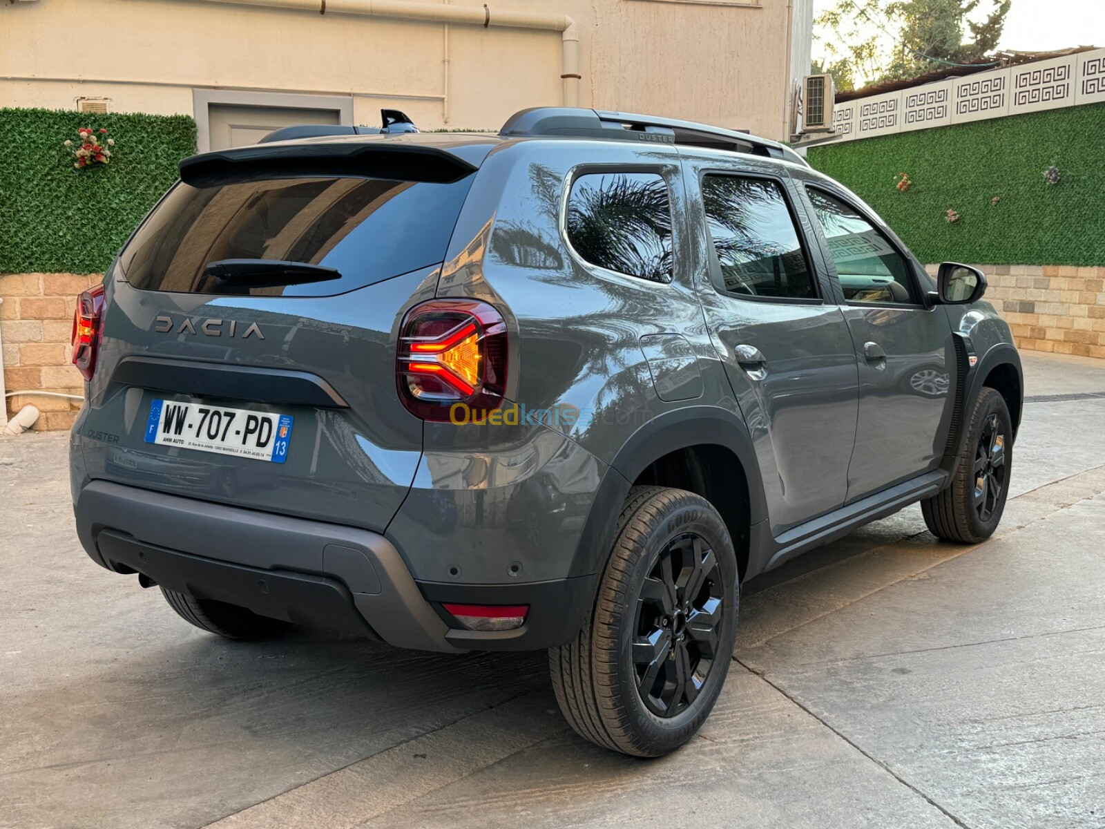 Dacia Duster 2024 Gold