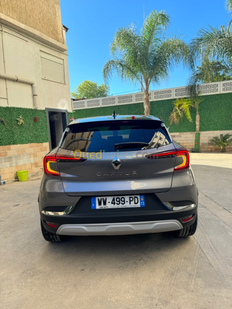 Renault Captur 2024 Techno