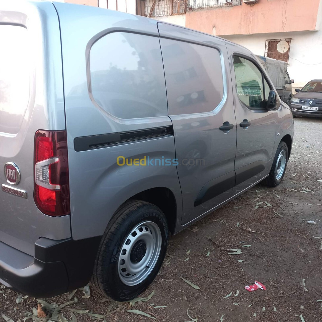 Fiat Doblo 2024 Profissonal