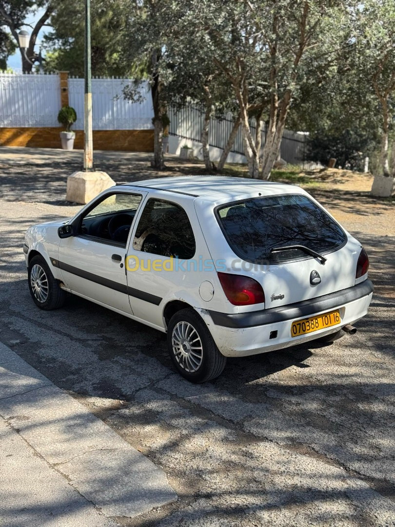 Ford Fiesta 2001 