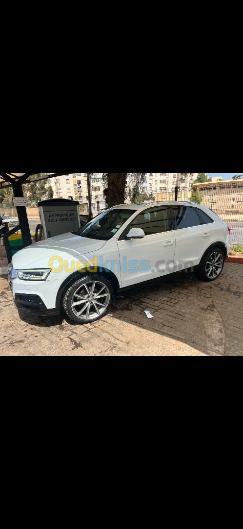 Audi Q3 2016 Off Road