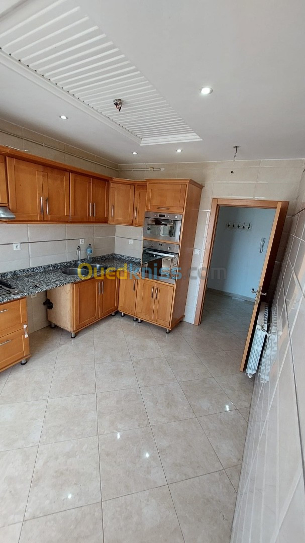 Location Appartement F4 Alger Ouled fayet