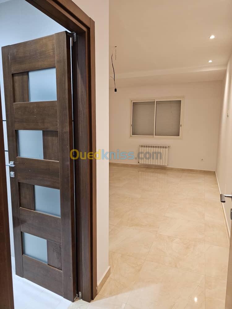 Location Appartement F4 Alger Cheraga