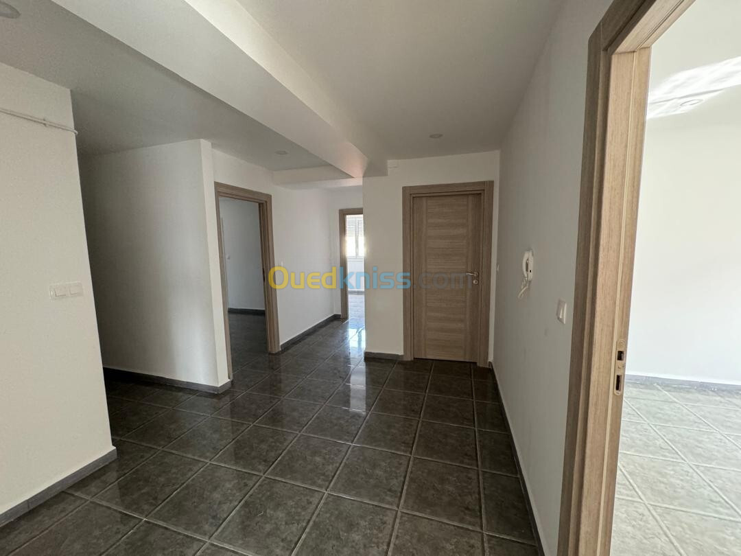 Vente Appartement F4 Béjaïa Bejaia