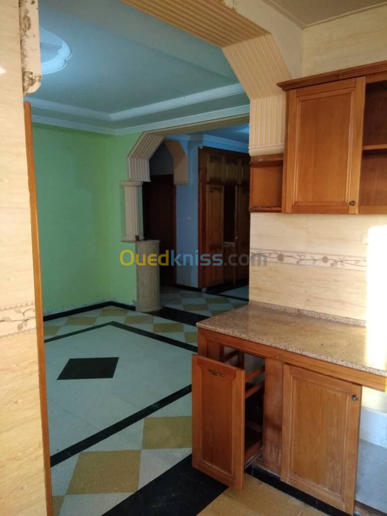 Location Niveau De Villa F3 Alger Bouzareah