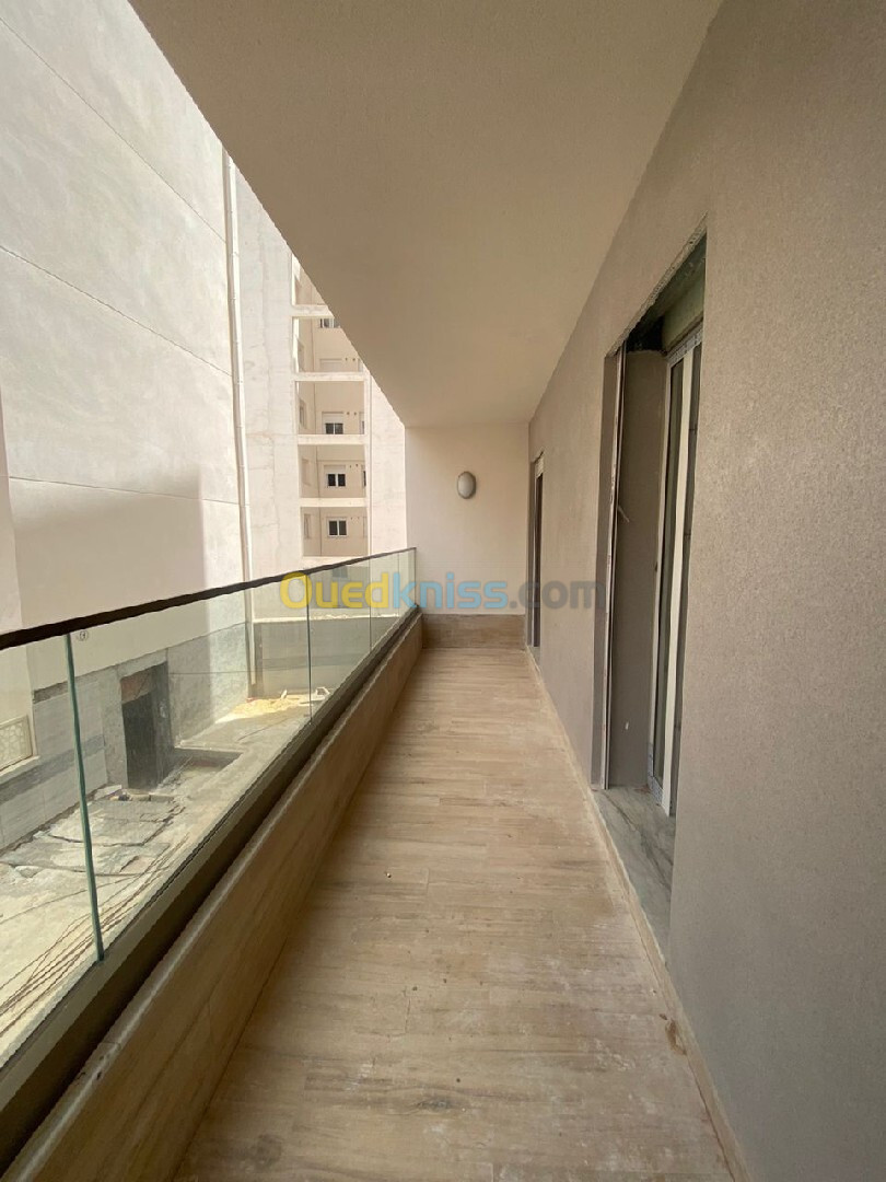 Vente Appartement F4 Alger El achour