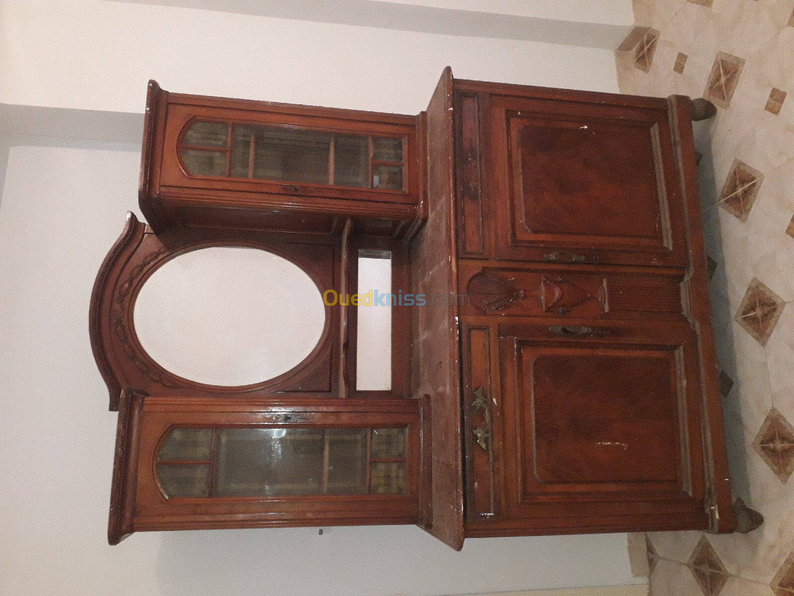 Armoire + buffet + miroir + commode 