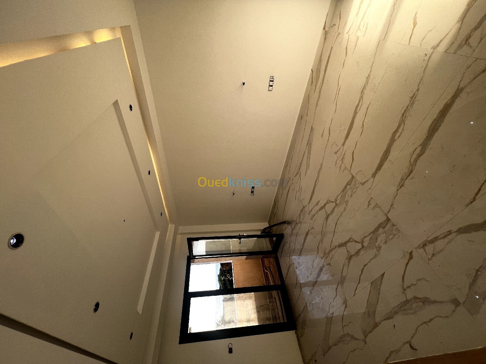 Vente Appartement F4 Alger Bordj el bahri