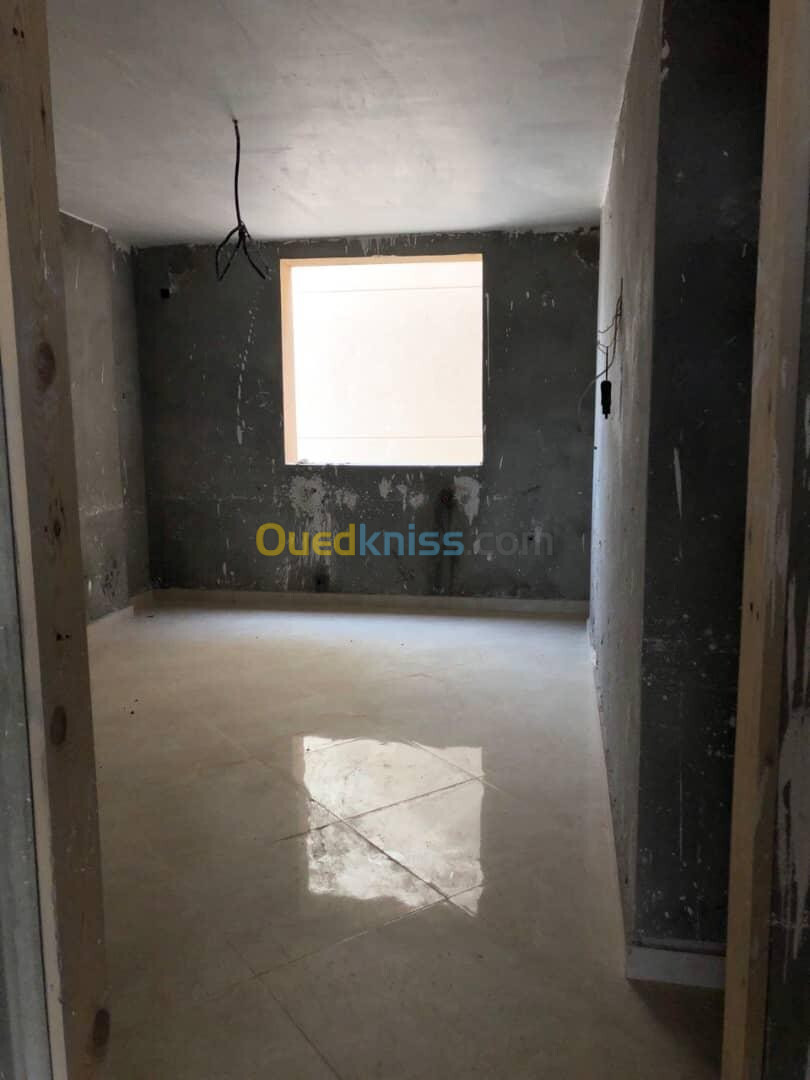 Vente Appartement F4 Alger Bordj el kiffan