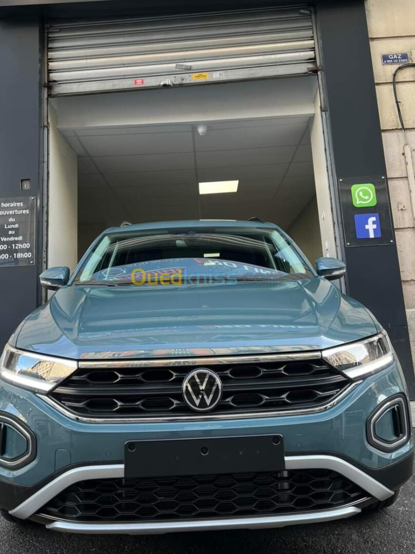 Volkswagen T-Roc 2023 Life