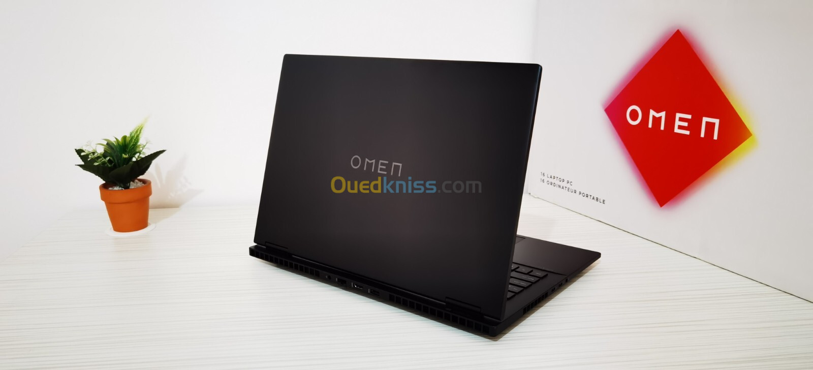 [ VENDU ]HP OMEN 16 - i9-13900HX / RTX 4060 8GO - Écran 16 QHD 240Hz - SSD 1To - RAM 16Go