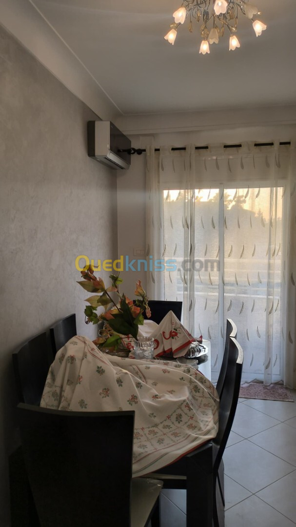 Location Appartement F4 Alger Douera