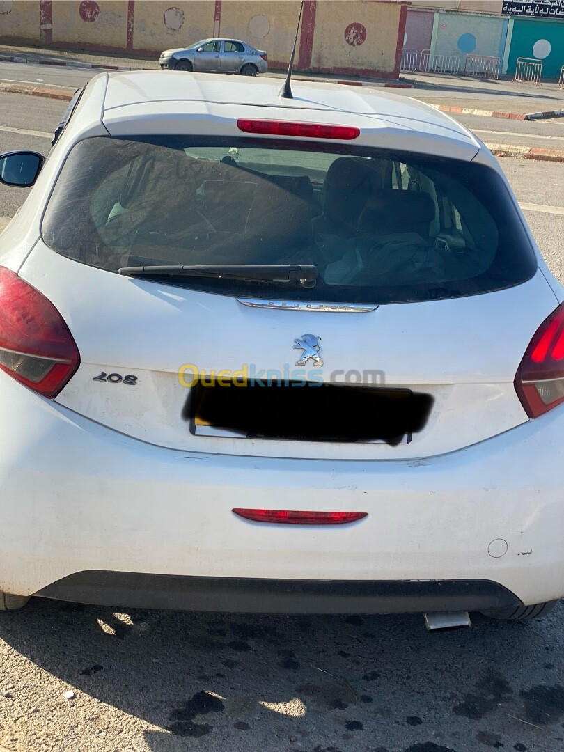 Peugeot 208 2016 Active Facelift