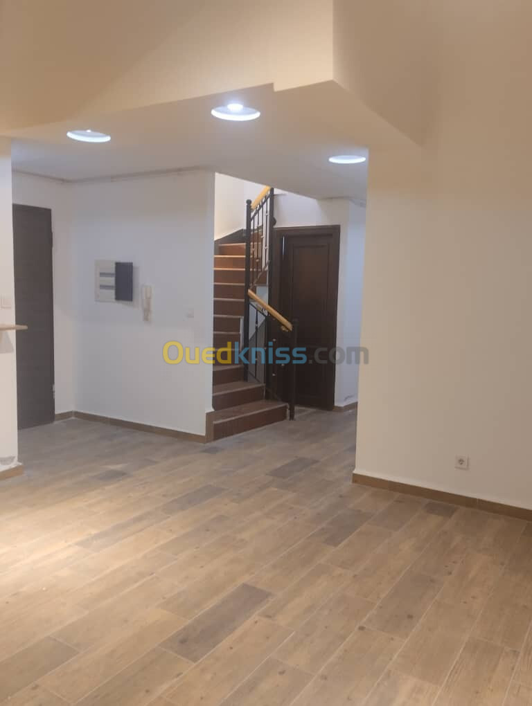 Vente Duplex F5 Alger El achour